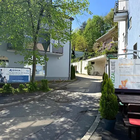 Apartment 'goldpath' Passau-central-pizzaria-kaffee-innpromenade-uniwiese-wiputv *