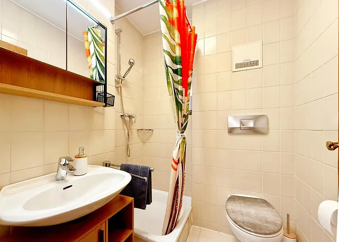 'goldpath' Passau-central-pizzaria-kaffee-innpromenade-uniwiese-wiputv Appartement