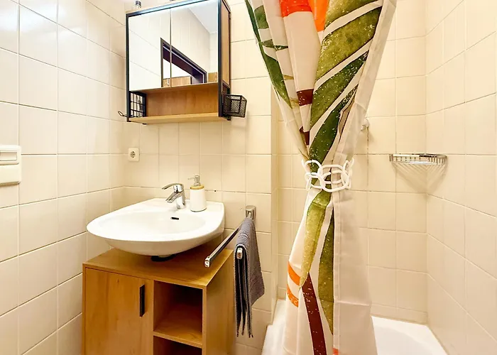 'goldpath' Passau-central-pizzaria-kaffee-innpromenade-uniwiese-wiputv Passau